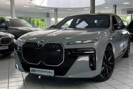 BMW i7 8.800 km 107.770 &euro; Schönefeld / bei Berlin 12529