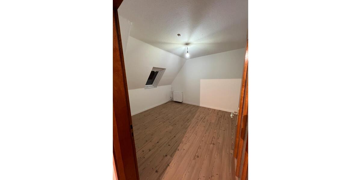 Doppelhaushälfte Kirchlengern - 6 Zimmer, 75 m&sup2;, 1.270&euro; | Angebot:26020628