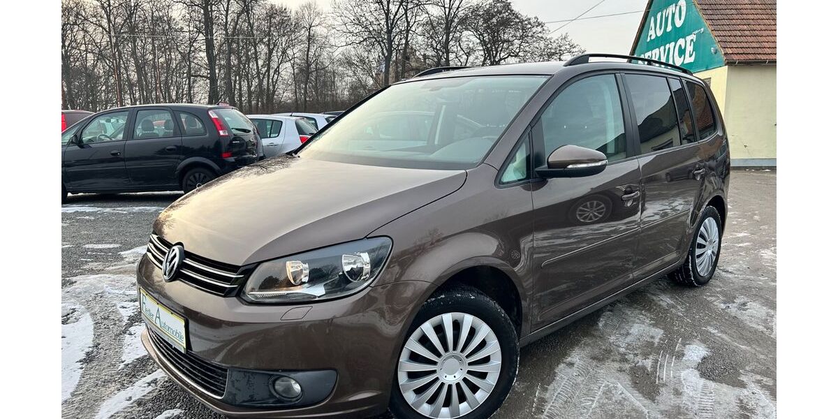 VW Touran 144.000 km 8.699 &euro; Großdubrau/Zschillichau 02694