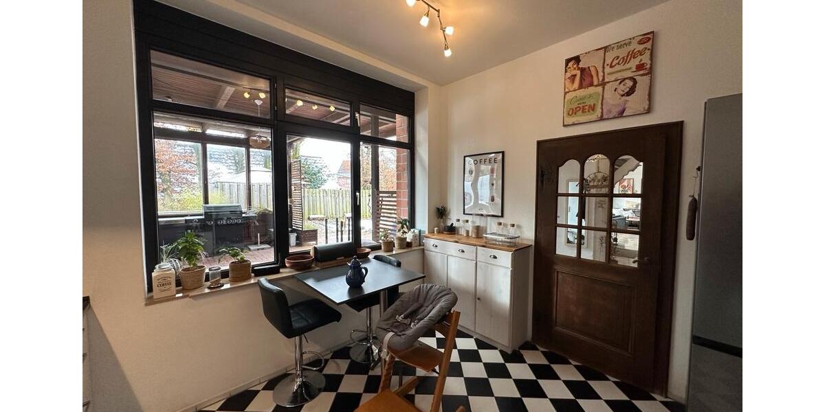 Etagenwohnung Münster Münster-Ost - 4 Zimmer, 169 m&sup2;, 1.450&euro; | Angebot:25894329