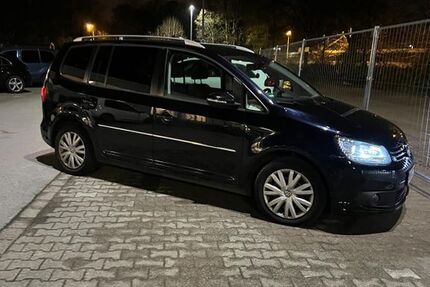 VW Touran 230.813 km 7.000 &euro; Mülheim an der ruhr 45468