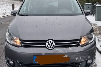 VW Touran 168.204 km 12.999 &euro; Rosengarten 21224