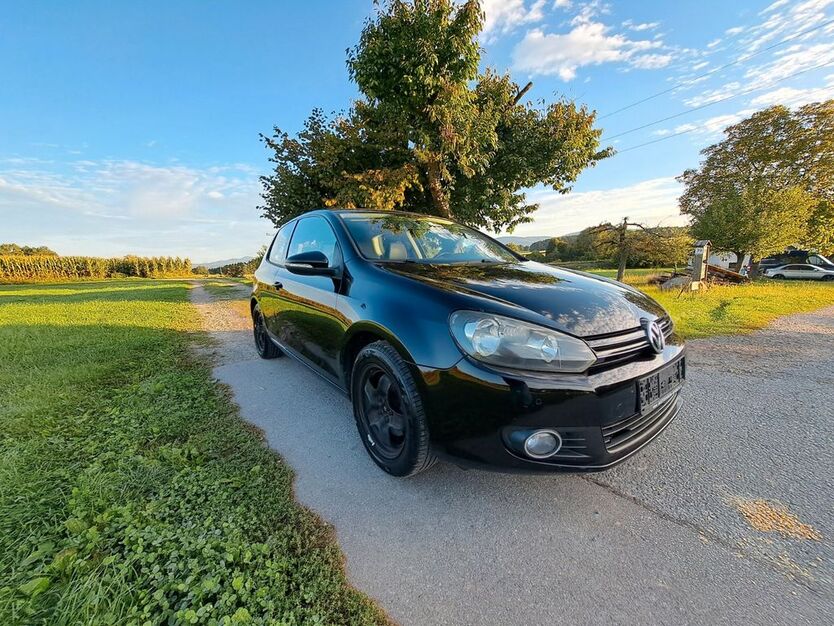 VW Golf 253.000 km 2.950 € Iggensbach 94547