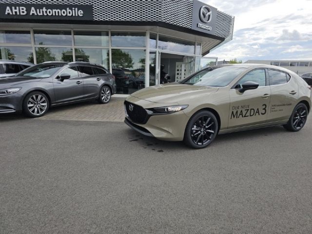 Mazda 3 15.500 km 26.490 € Gotha 99867