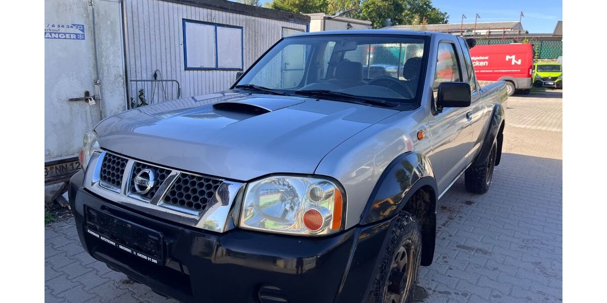 Nissan Navara 161.358 km 6.990 &euro; Berlin 14167