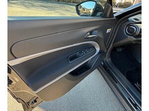 Jeep Avenger Longitude Mild-Hybrid 8.936 km 24.990 &euro; Battenberg 35088