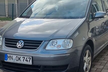 VW Touran 237.092 km 2.990 &euro; Erkheim 87746