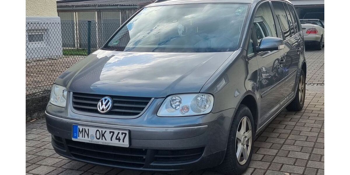 VW Touran 237.092 km 2.990 &euro; Erkheim 87746