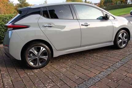 Nissan Leaf 3.400 km 23.900 &euro; Waldsolms 35647