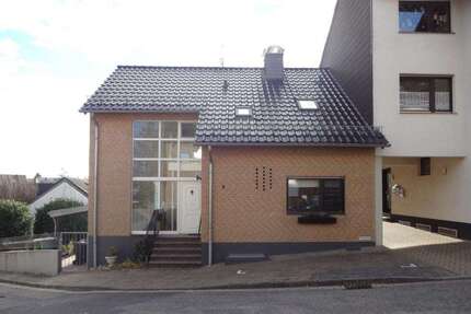 Haus zum Kaufen in Kreuzau 315.000 € 155 m² 4 zimmer