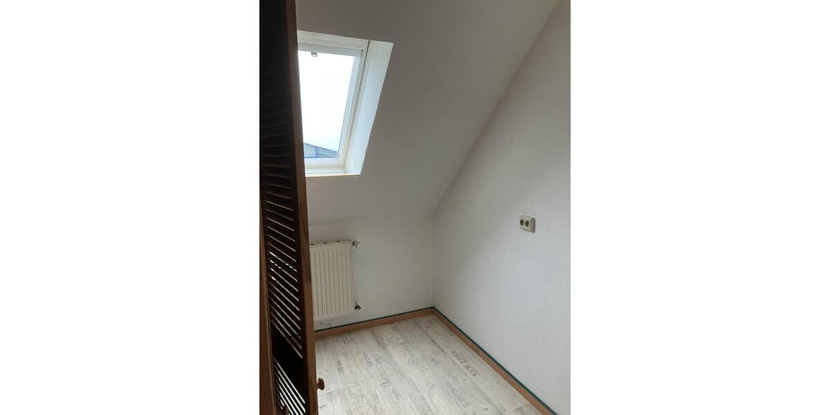 Dachgeschoßwohnung Woldegk - 2 Zimmer, 54 m&sup2;, 351&euro; | Angebot:26365415