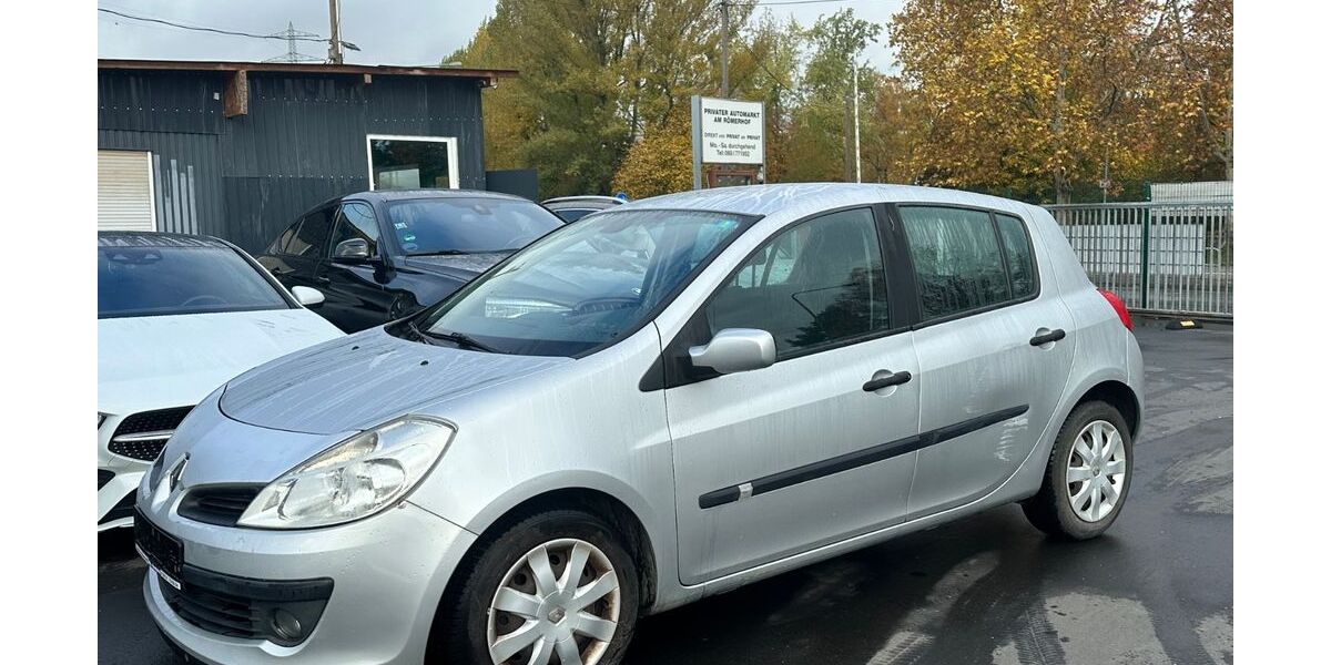 Renault Clio 170.000 km 1.999 € Frankfurt am Main 60486