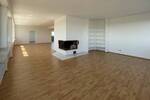 Großzügige DG-Wohnung - grandioser Ausblick
