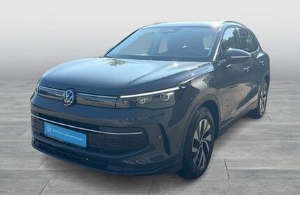 VW Tiguan 9.900 km 36.940 € Bünde 32257