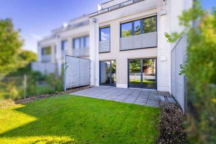 Haus Augsburg / Haunstetten Haunstetten - 5 Zimmer, 147 m&sup2;, 2.125&euro; | Angebot:26384629
