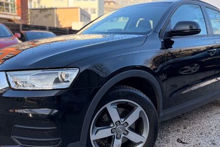 Audi Q3 180.000 km 10.950 &euro; Köln 50674