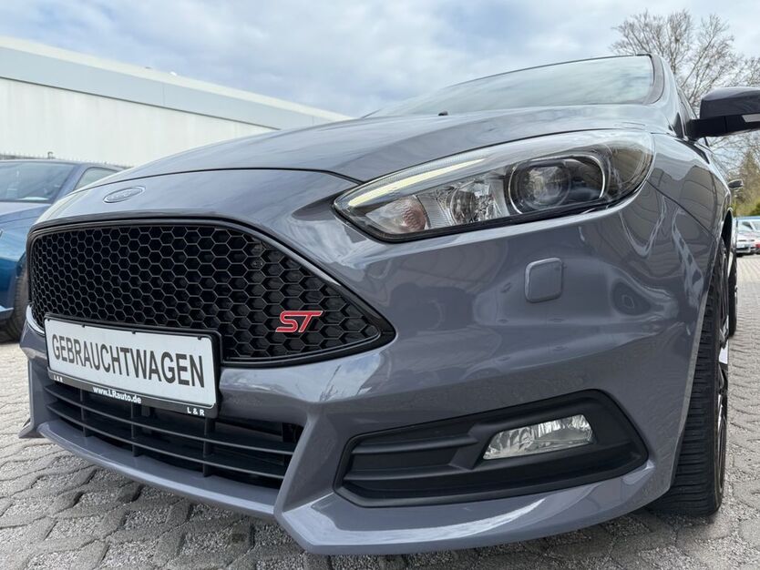 Ford Focus 85.502 km 15.400 € Geretsried bei München 82538