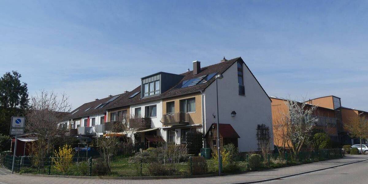 Reihenendhaus Heilsbronn - 5 Zimmer, 127 m&sup2;, 415.000&euro; | Angebot:26189939
