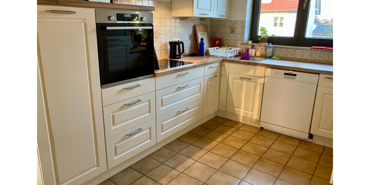 Etagenwohnung Hallstadt - 5 Zimmer, 120 m&sup2;, 1.150&euro; | Angebot:26130537