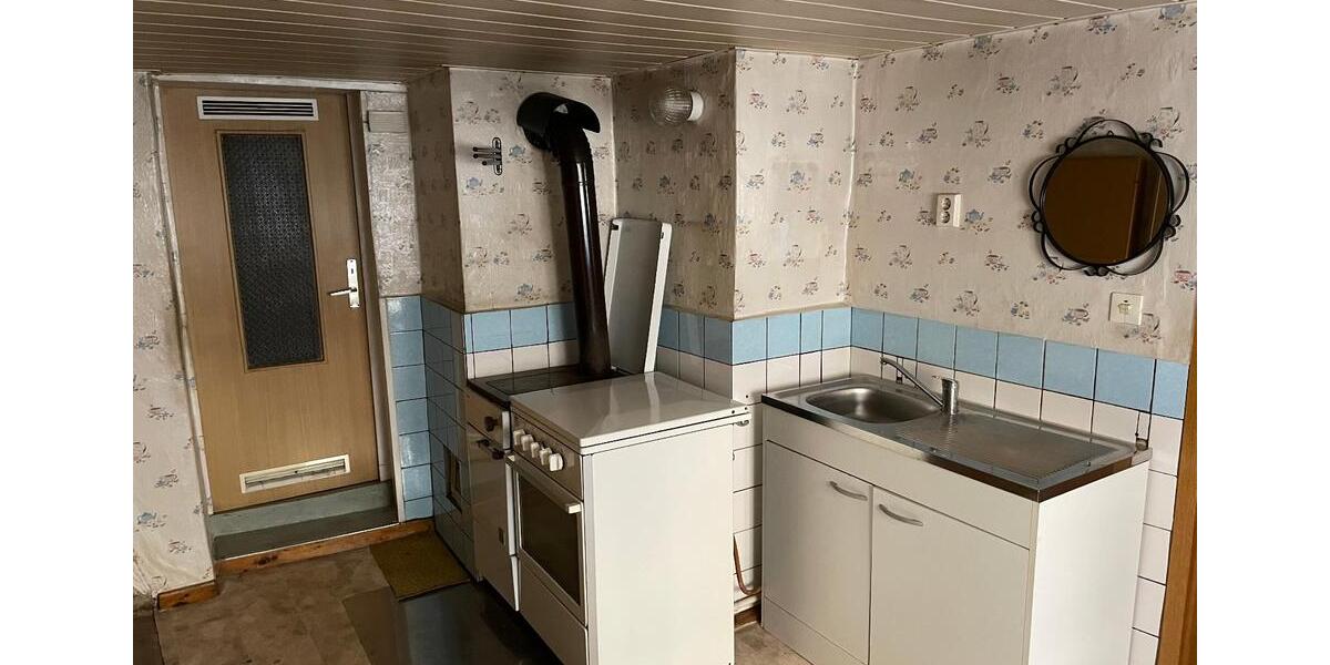 Reihenhaus Osterfeld - 6 Zimmer, 123 m&sup2;, 30.000&euro; | Angebot:17980768