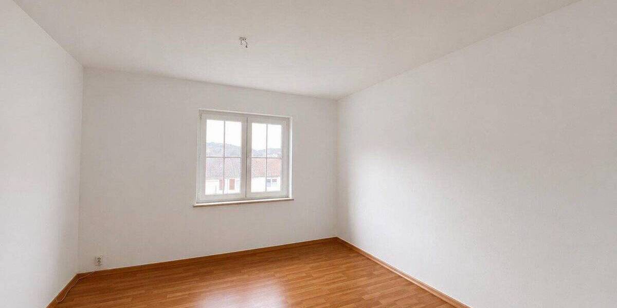 Etagenwohnung Oberndorf - 4 Zimmer, 78 m&sup2;, 620&euro; | Angebot:26823928