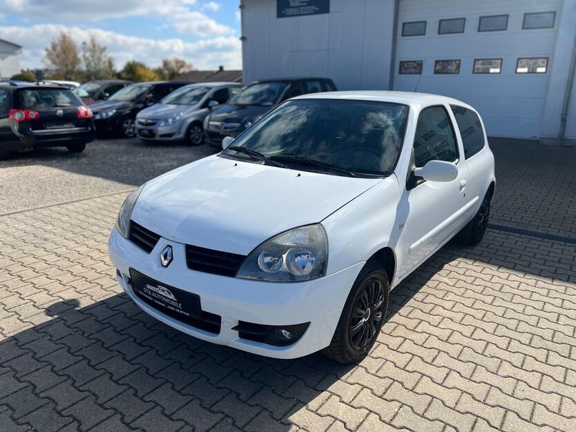 Renault Clio 164.000 km 1.950 € Gerstetten 89547