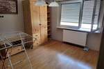 7-ZimmerHAUS MIT 3 BÄDERN, 2 GARAGEN UND GROSSEM GARTEN IN GUTER, ZENTRUMSNAHER WOHNLAGE!
