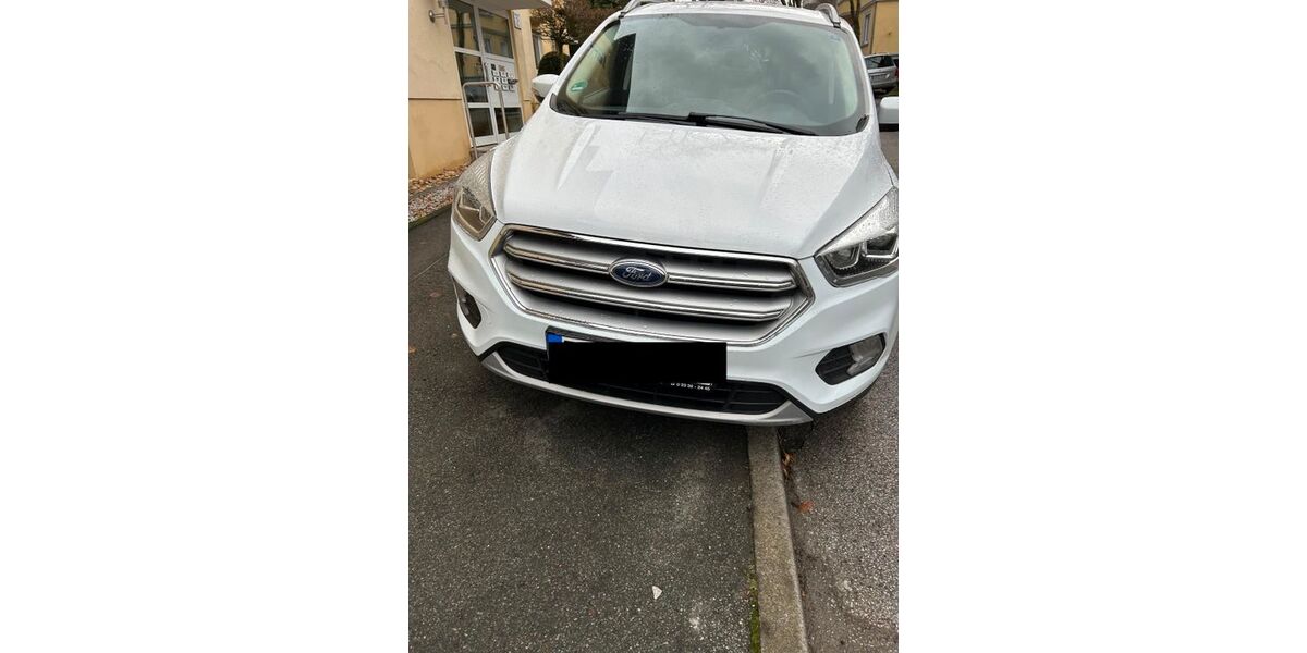 Ford Kuga 90.000 km 17.900 &euro; Gevelsberg 58285