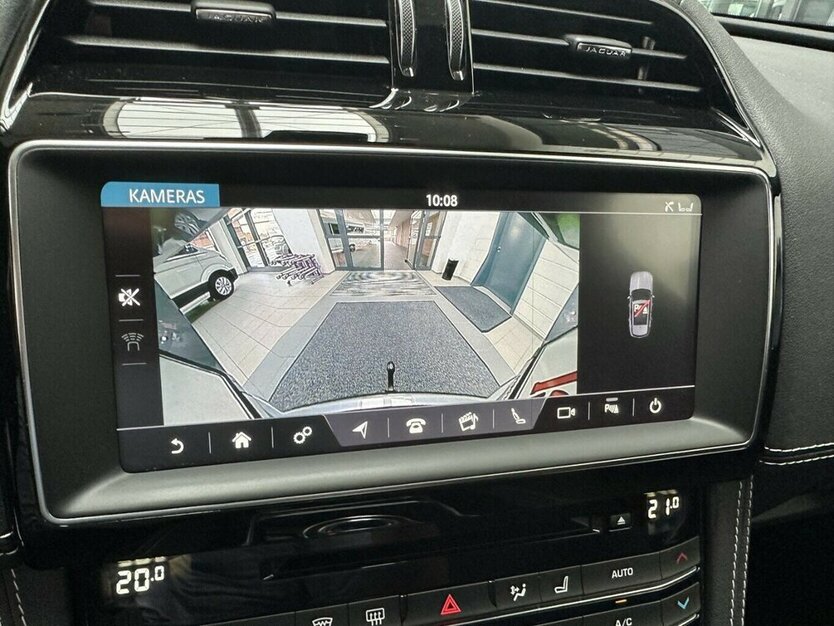 F-Pace 3,0 D AWD R-Sport +AHK+Panorama+Navi+Kamera