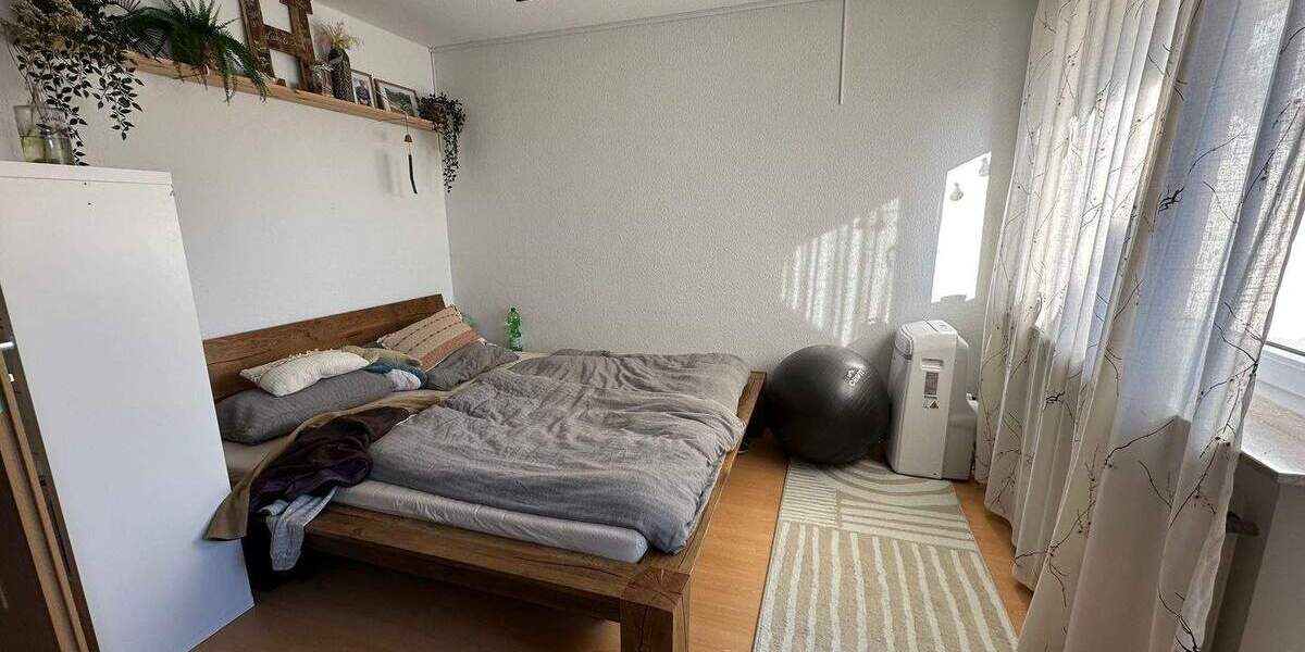 Mehrfamilienhaus, Wohnhaus Wendlingen - 7 Zimmer, 184 m&sup2;, 675.000&euro; | Angebot:25166904