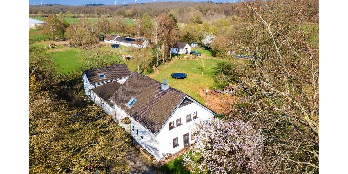 Einfamilienhaus Weeze - 8 Zimmer, 199 m&sup2;, 650.000&euro; | Angebot:26276184