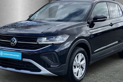 VW T-Cross 8.000 km 27.490 &euro; Stade 21682