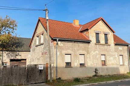 HAUS MIT SCHEUNE südlich von BERLIN 4 zimmer