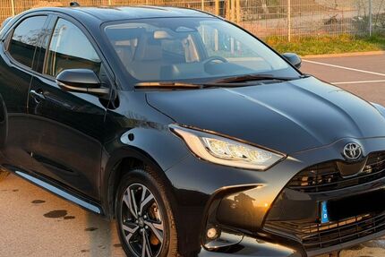 Toyota Yaris 7.300 km 25.300 &euro; Überherrn 66802