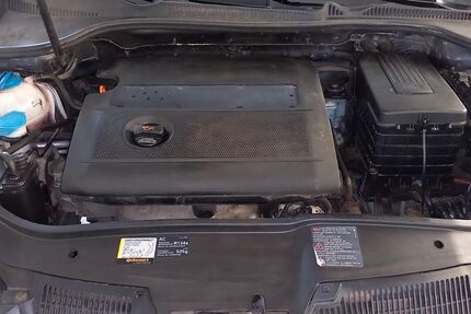 VW Golf 186.500 km 1.999 &euro; Sangerhausen 06526