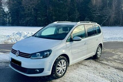 VW Touran 168.000 km 12.300 &euro; Nußdorf 83365