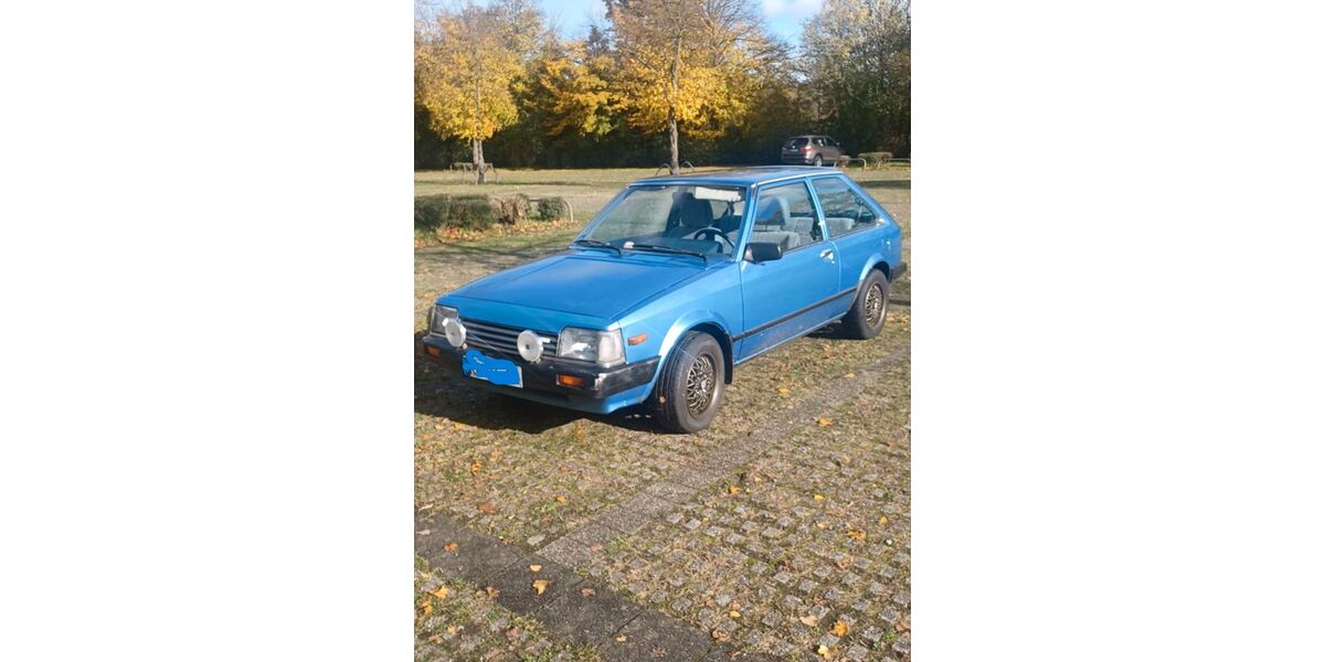Mazda 323 105.000 km 4.250 &euro; Krefeld 47802