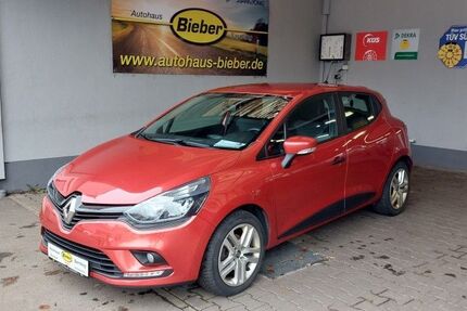 Renault Clio 71.500 km 8.490 &euro; Sarching 93092