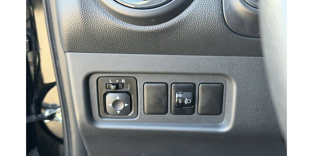 Mitsubishi Space Star Select / Klimaanlage / Navi 26.100 km 10.690 &euro; Donauwörth 86609