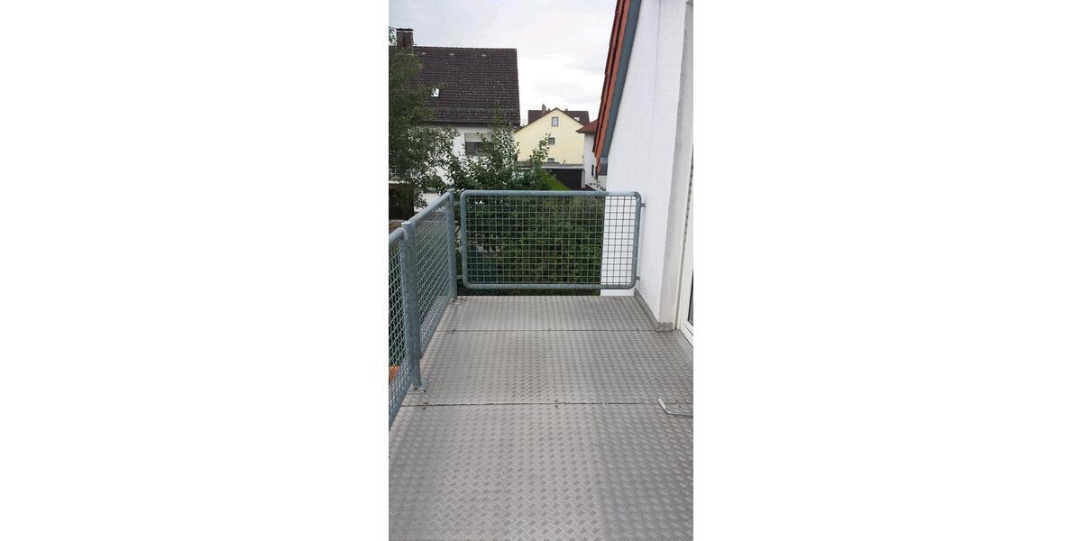 Maisonettenwohnung Schwetzingen - 2 Zimmer, 103 m&sup2;, 950&euro; | Angebot:25976171