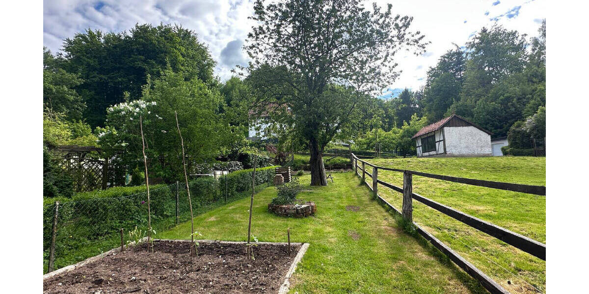 Mehrfamilienhaus, Wohnhaus Gleichen / Bremke Bremke - 7 Zimmer, 167 m&sup2;, 185.000&euro; | Angebot:25797515