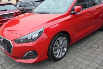 Hyundai i30 56.560 km 17.990 € Cottbus 03050