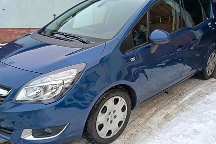 Opel Meriva 69.000 km 9.900 &euro; Torgau 04860