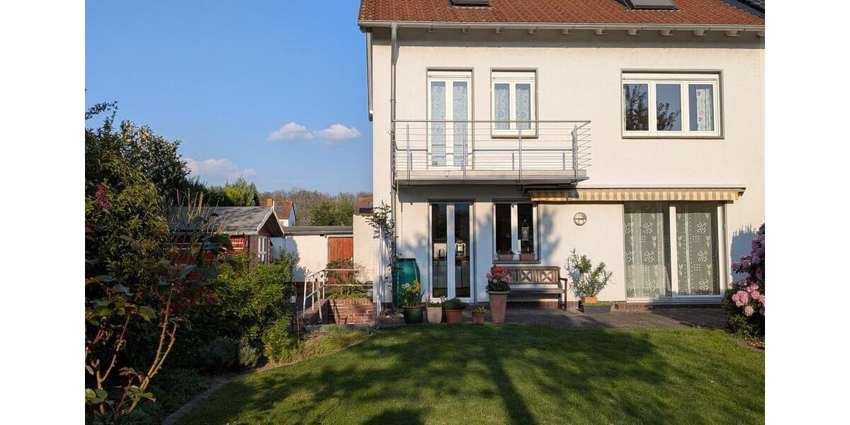 Doppelhaushälfte Köln Mülheim - 6 Zimmer, 160 m&sup2;, 665.000&euro; | Angebot:27120742