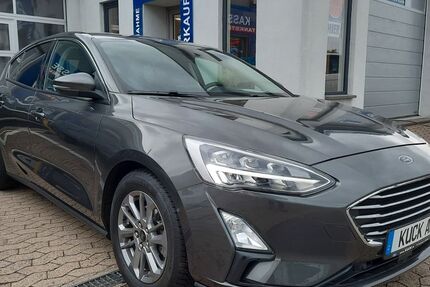 Ford Focus 59.950 km 14.150 € Mendig 56743