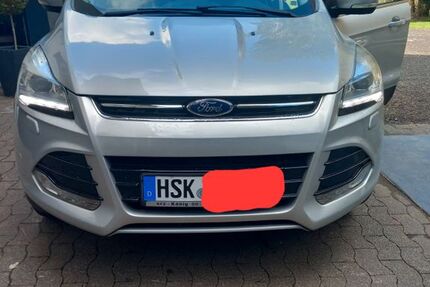 Ford Kuga 94.000 km 9.500 &euro; Sundern 59846