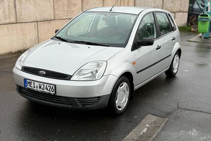 Ford Fiesta 180.000 km 1.100 € Radebeul 01445