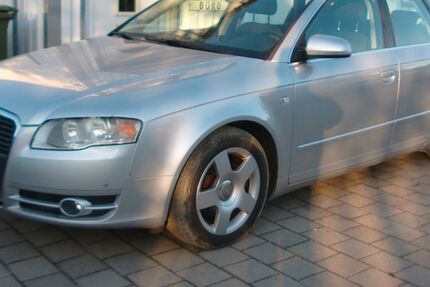 Audi A4 240.000 km 1.777 &euro; Ernsgaden 85119