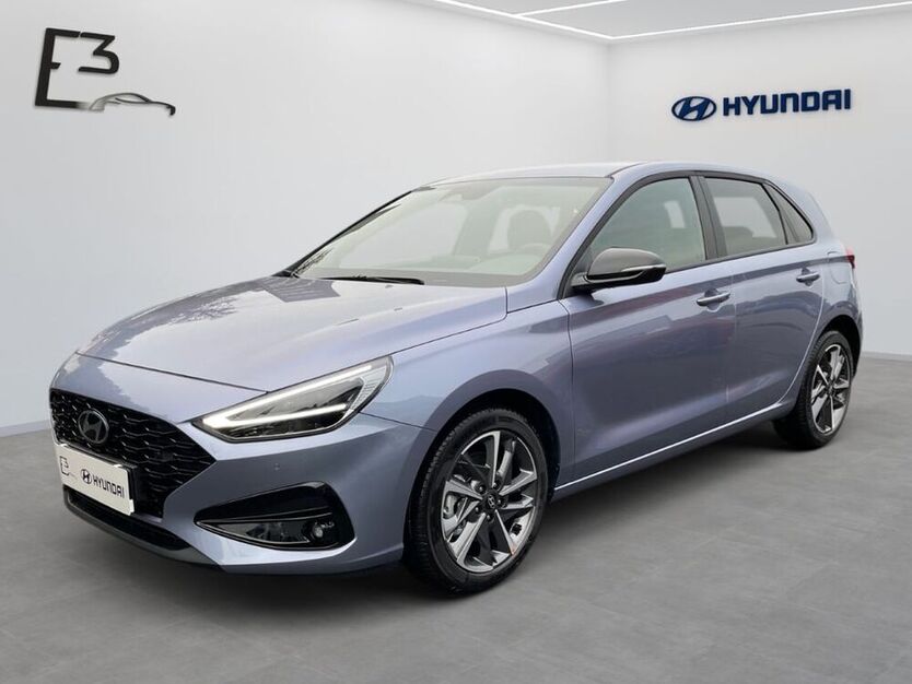 i30