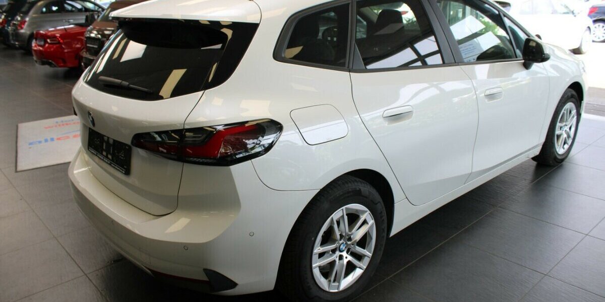 BMW 218 218d Active Tourer Aut. 32.270 km 25.980 &euro; Euskirchen 53881
